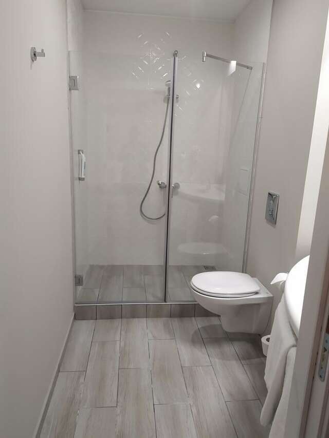 Отель Ibis Sofia Airport Hotel София-4